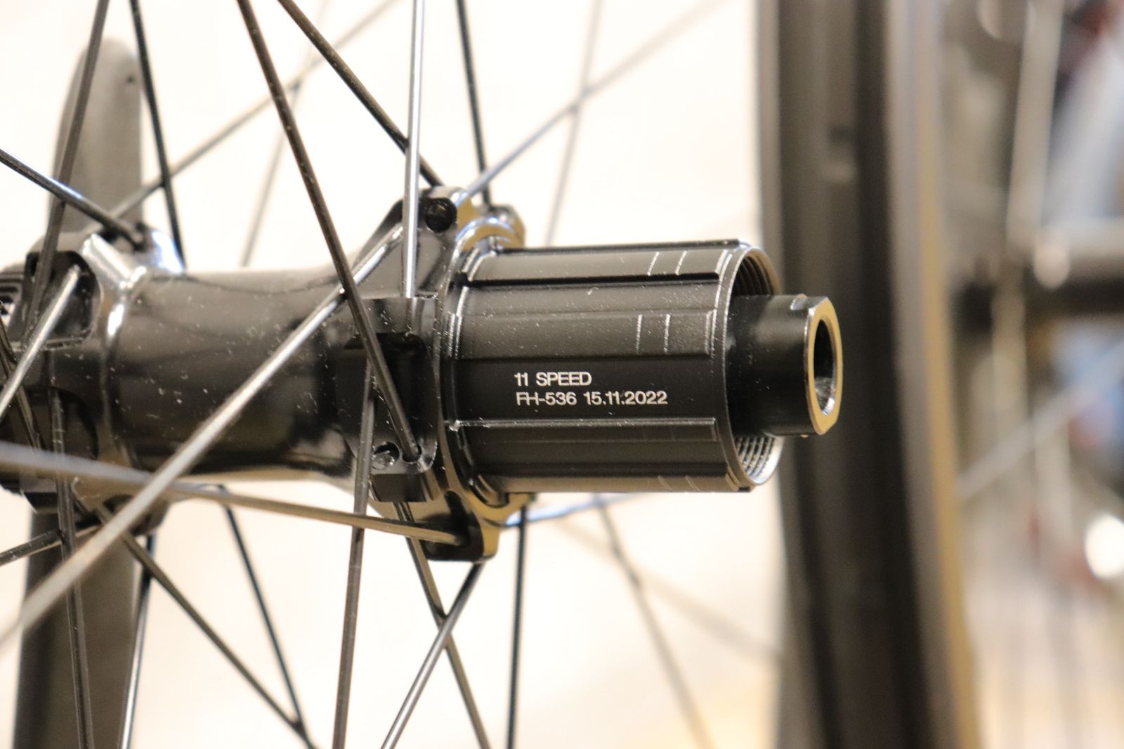 キャノンデール CANNONDALE ホログラム HOLLOWGRAM R45 カーボン