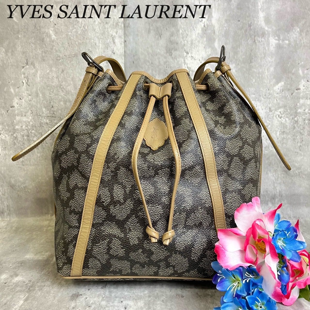 YVES SAINT LAURENT イヴ・サンローラン 巾着状バックパック YVES