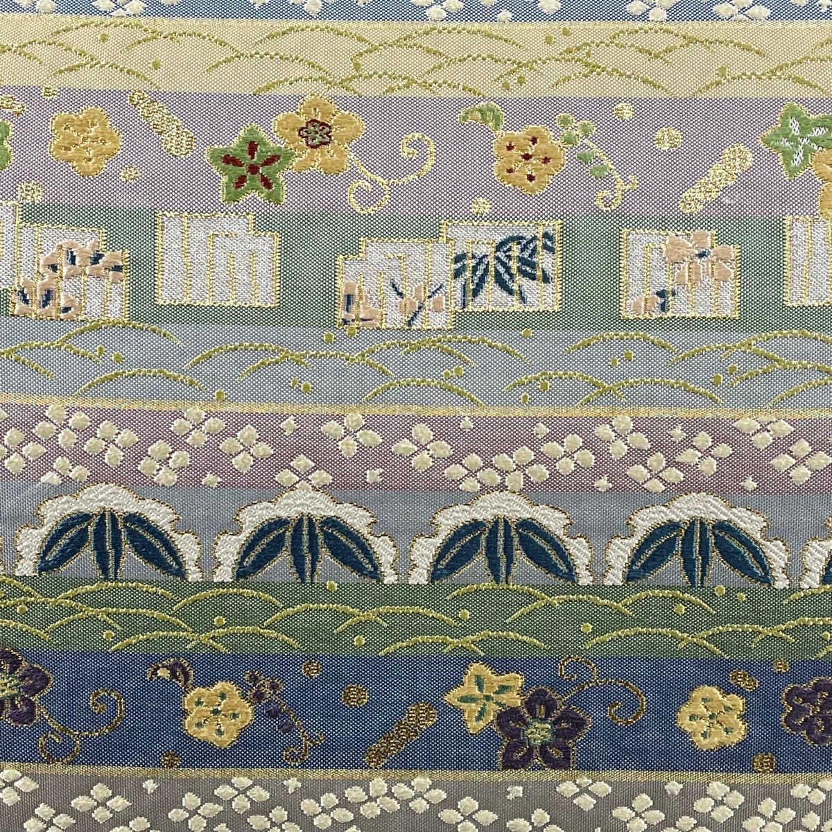 812 未使用品 正絹 証紙付き お召 小紋 4点フルセット 正絹 紋付色