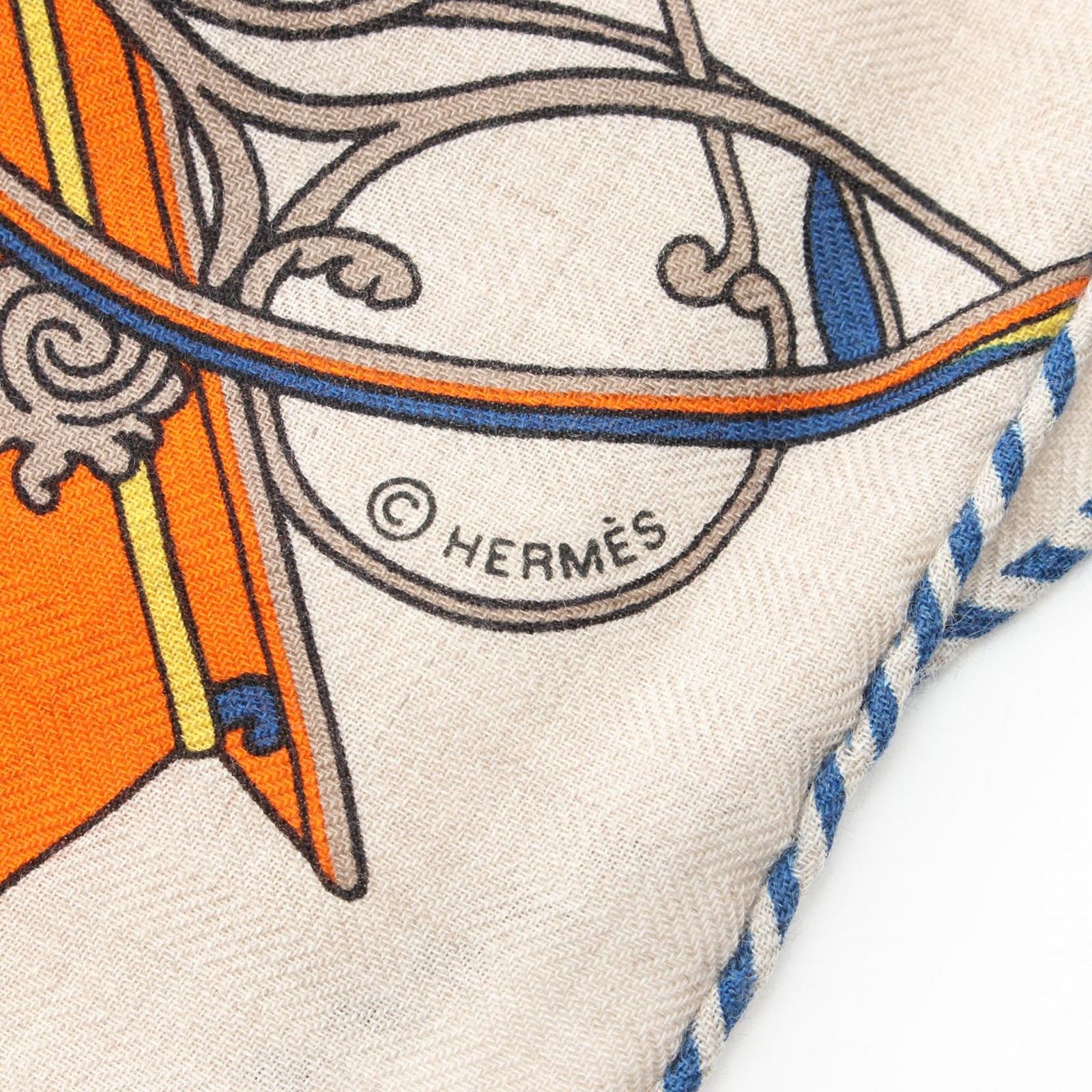 【Hermes】三角形スカーフ◇Les Voitures エルメス(HERMES)エルメス トライアングルジェアン Les Voitures