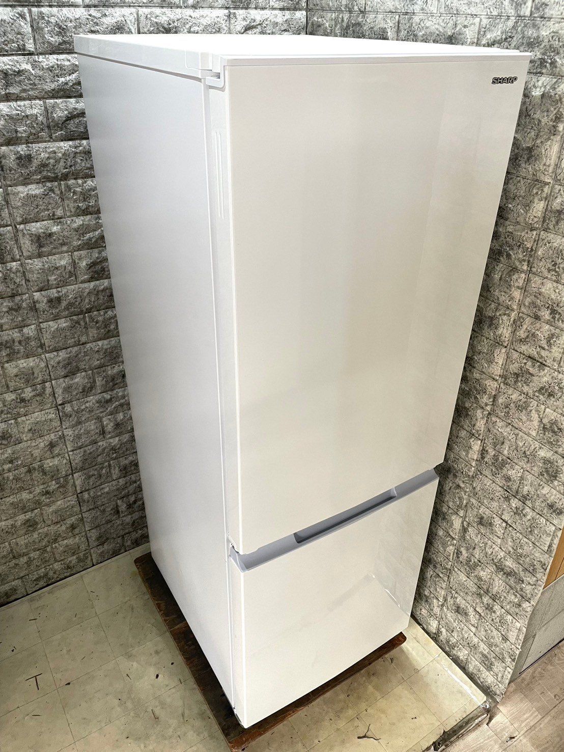 ☆3ヶ月保証付き☆2021年☆SHARP☆SJ-18E9-W☆179L☆R-655