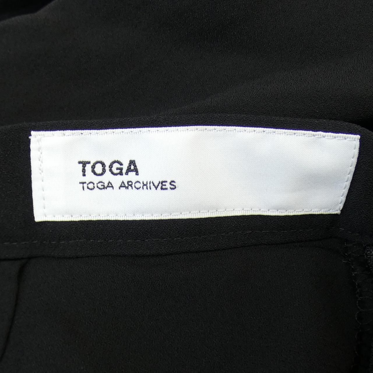 TOGA スカート