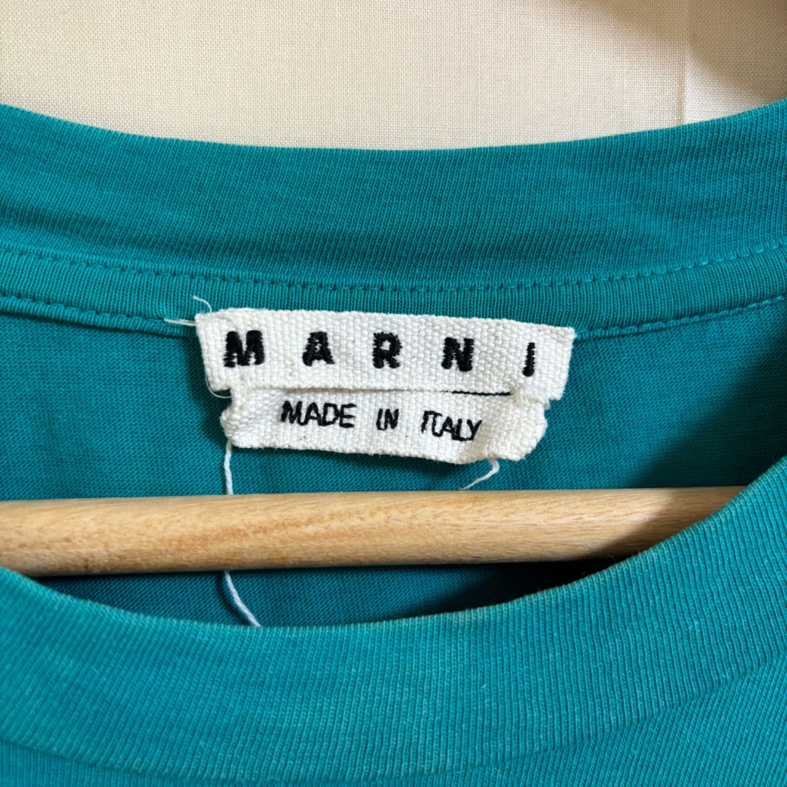 MARNI Tシャツ ロゴ エメラルドグリーン 48 イタリア製 - メルカリ