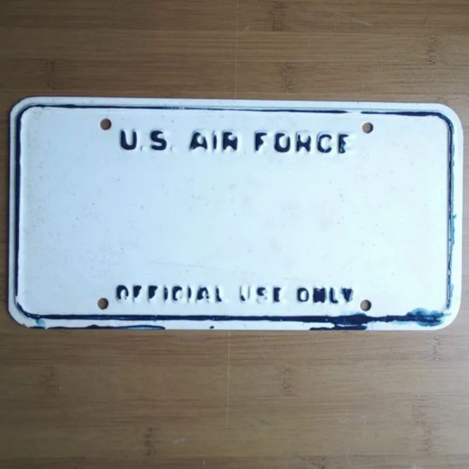 米空軍実物 軍用車両ナンバープレート