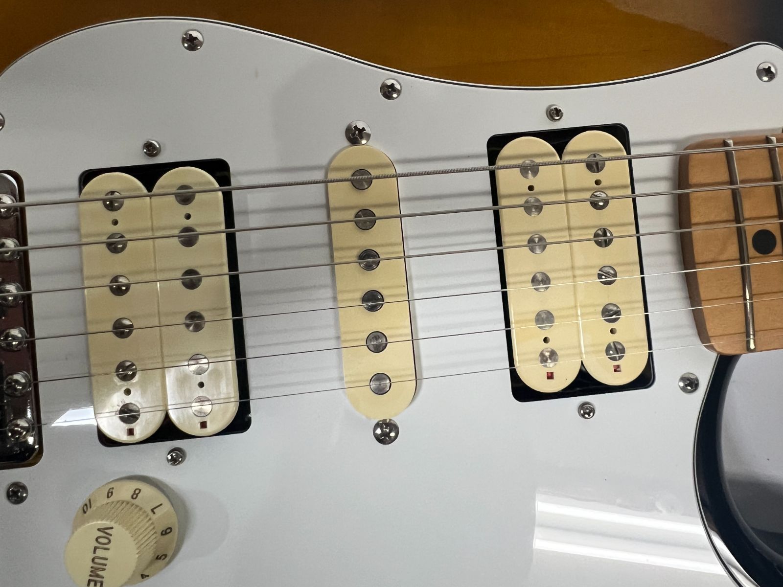 Fender Japan ストラトキャスター (2012年製) ST-STD HSH サンバースト 