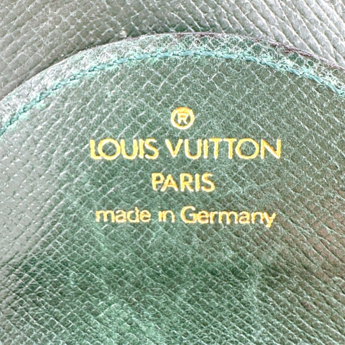 ルイヴィトン タイガ ポルトモネ・キュヴェット コインパース グリーン 緑 ルイヴィトン コインケース ポルトモネ キュベット タイガ ルイヴィトン  タイガ ポルトモネ・キュヴェット コインパース グリーン 緑 i22 キュベット　タイガ　ルイヴィトン　コインケース　小銭入れ　グリーン