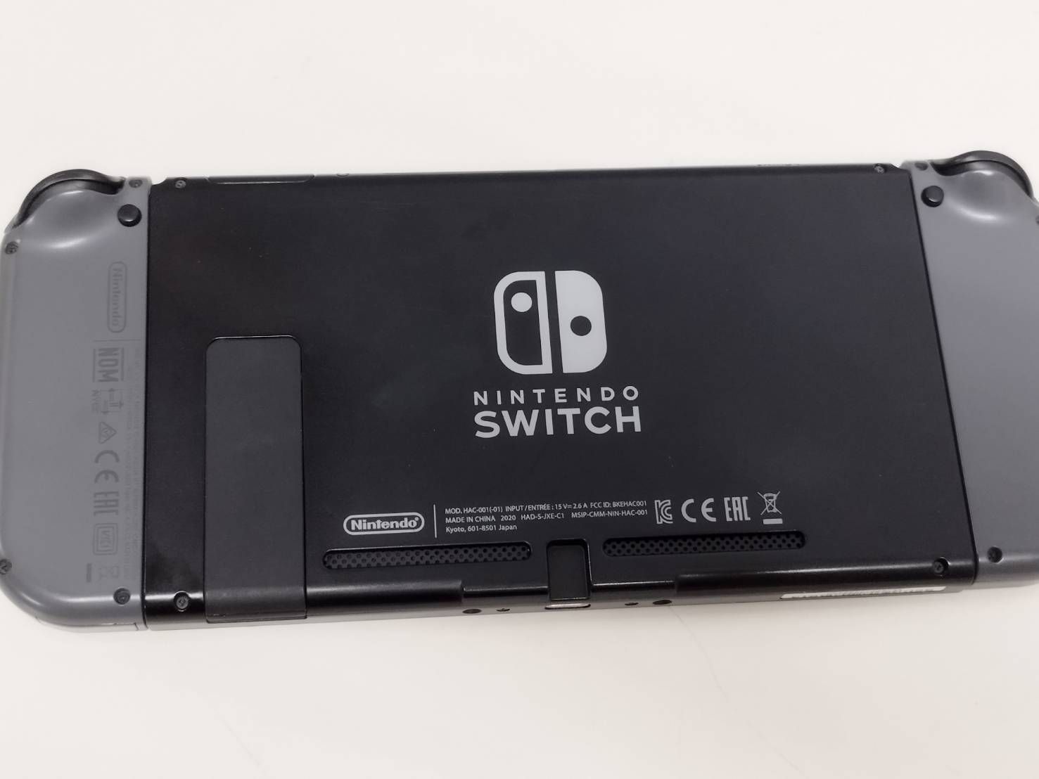 Nintendo Switch 本体 HAC-001/2020年製 - メルカリ