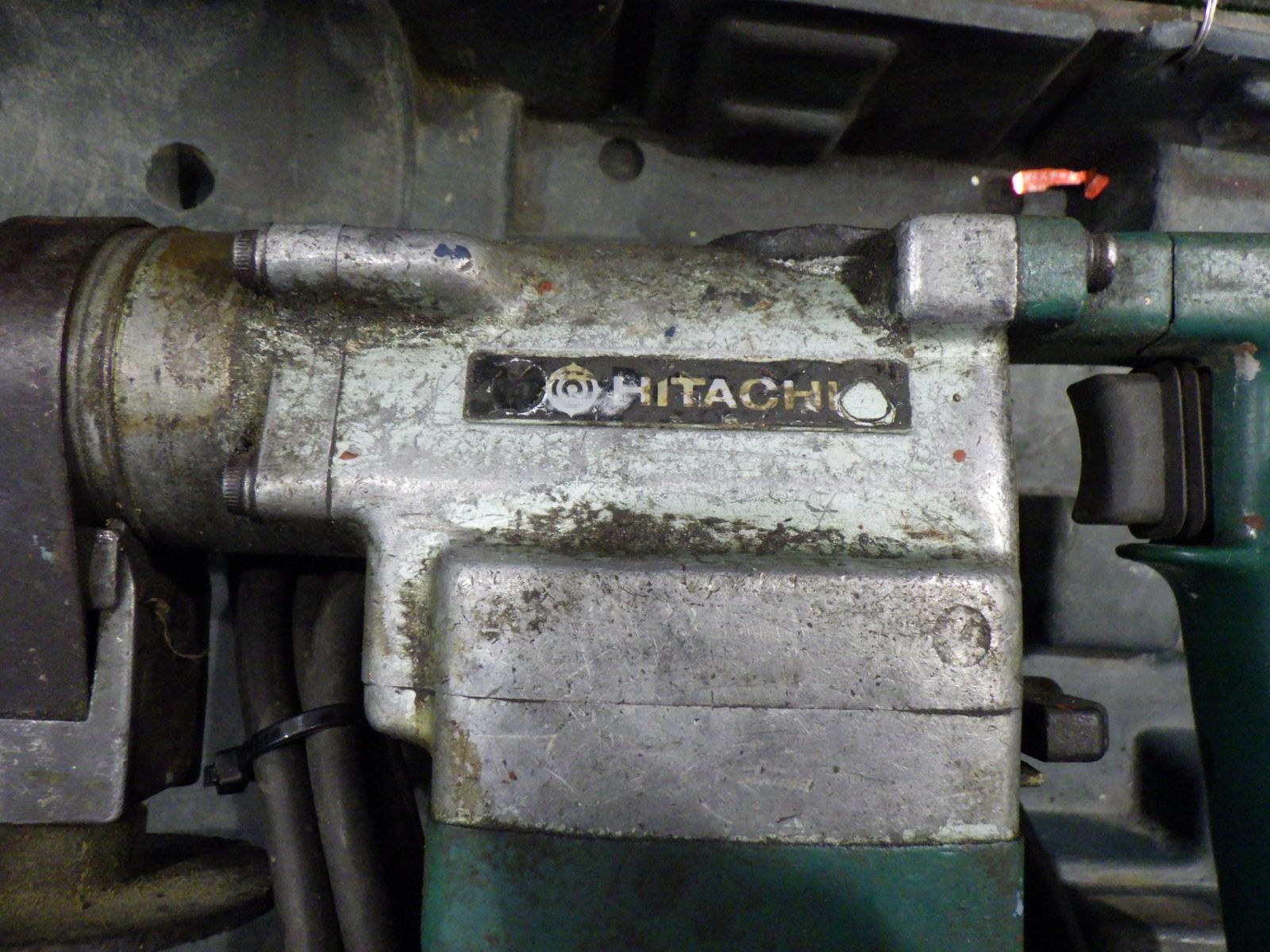 日立 ロータリーハンマドリル DH20VA HITACHI ケース破損あり 小型 