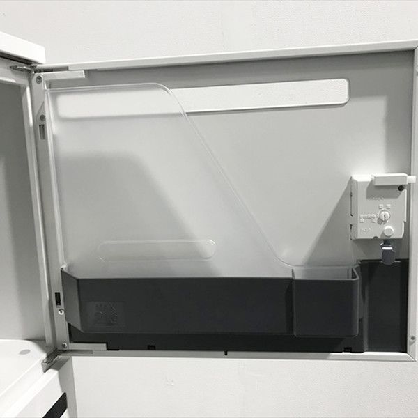 パーソナルロッカー