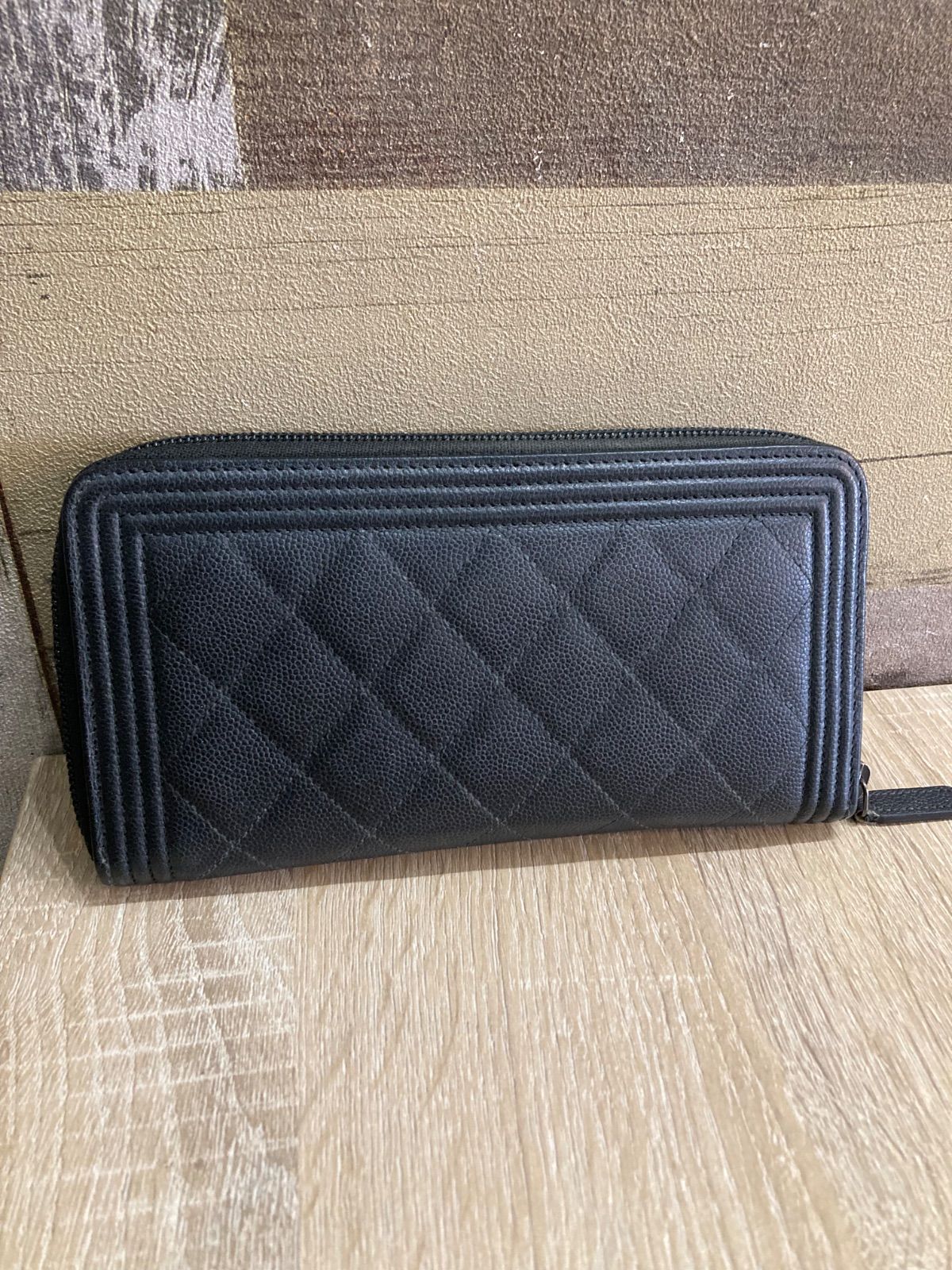 シャネル キャビアスキン ボーイシャネル ジッピーウォレット 長財布 シャネル 財布 三つ折り ボーイシャネル CC キャビアスキン