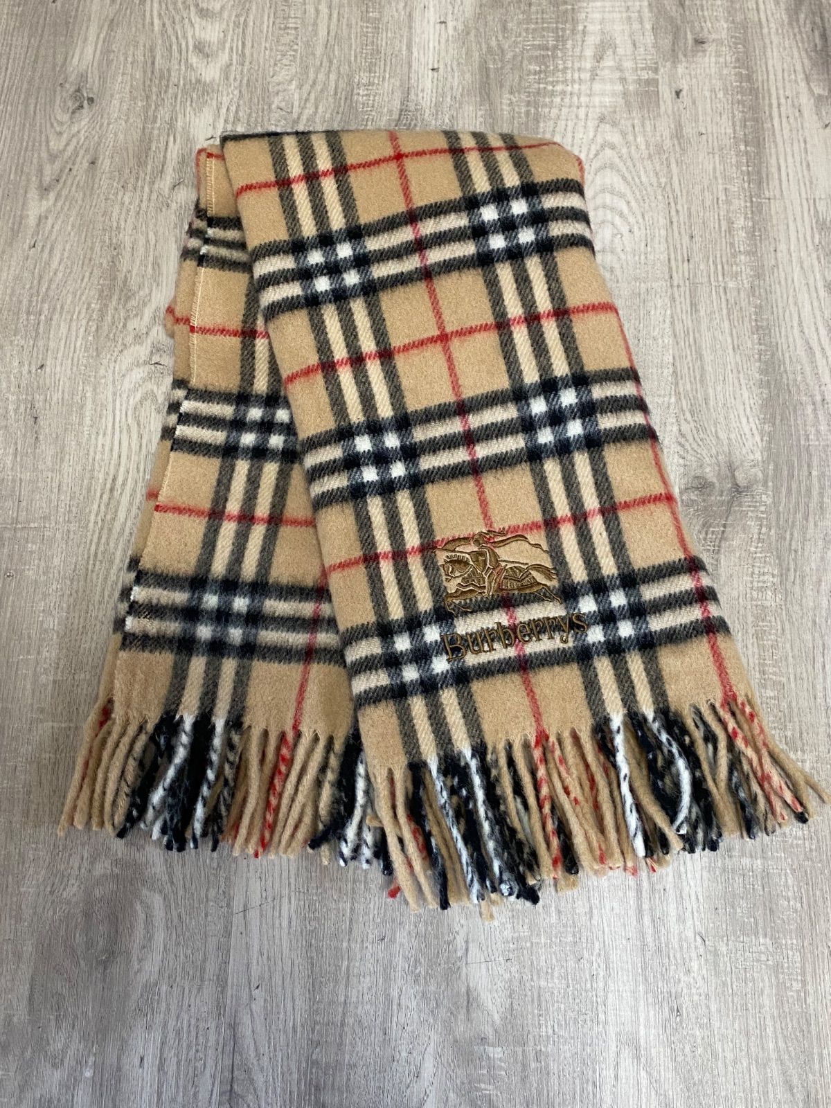 未使用BURBERRYバーバリー ノバチェックマフラーストール