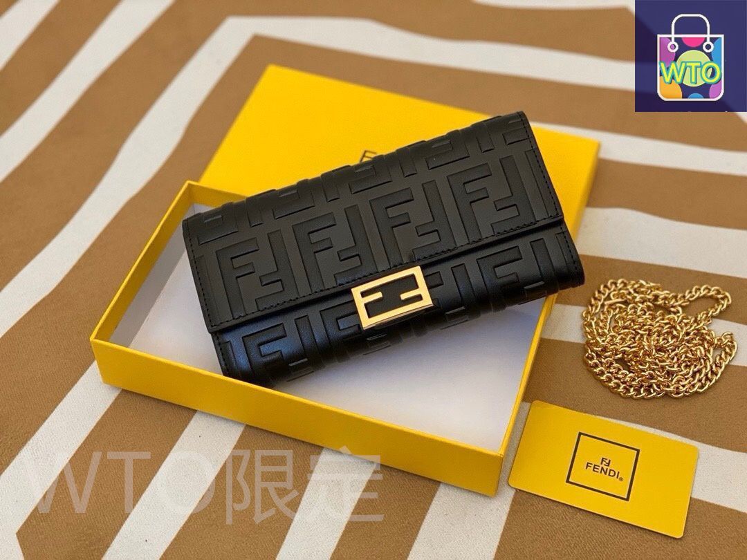 FENDI ショルダーバック ウィメンズ デザイナー ショルダー・クロスボディバッグ | FENDI JP