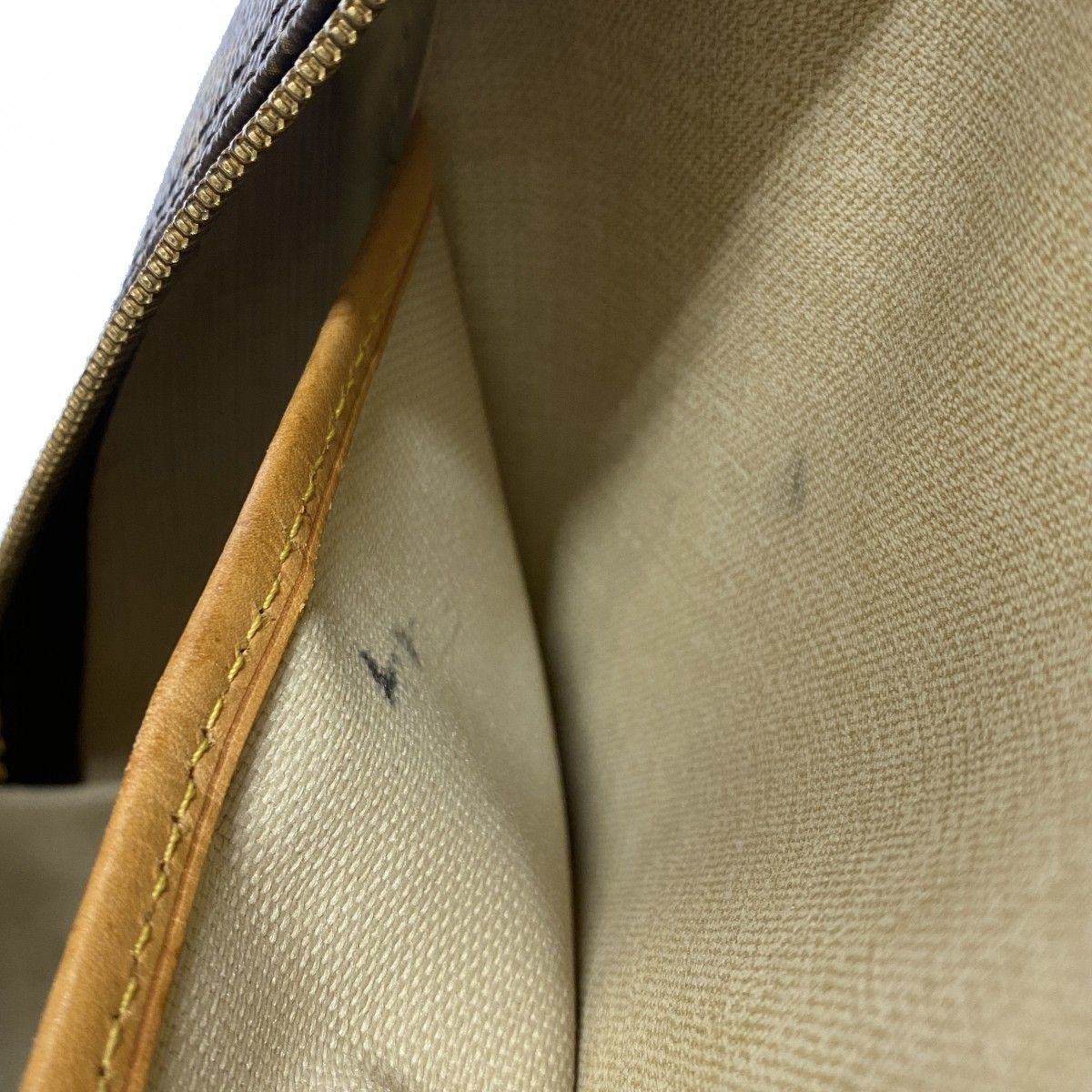 モノグラム ドーヴィル