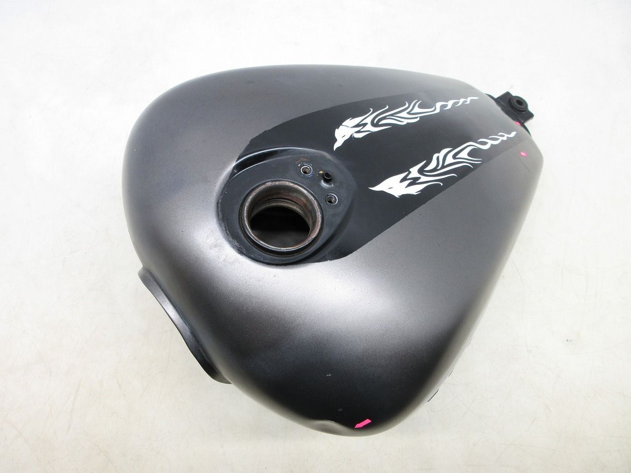 バルカン400 ガソリンタンク 中古バイク部品 0708K14-23 - メルカリ