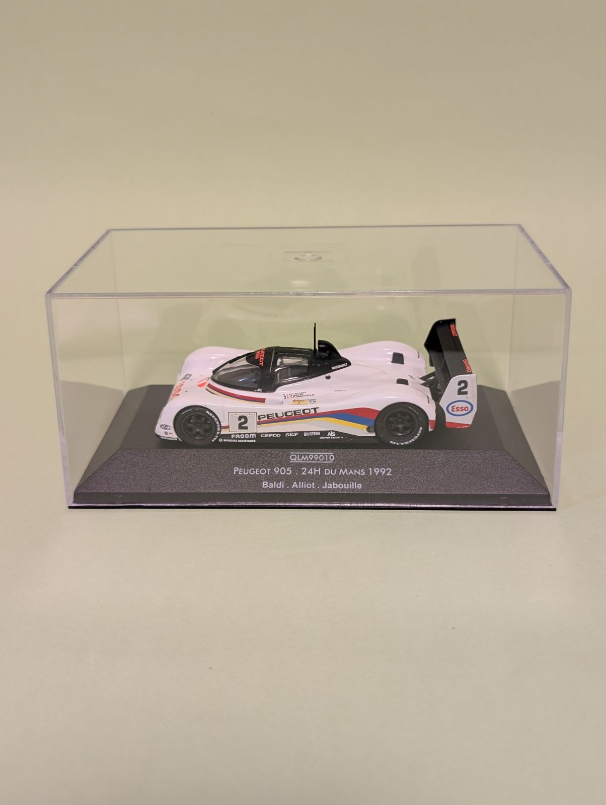 1⁄43 カルツォ プジョー905号 1車 1992年ル・マン優勝車 - メルカリ