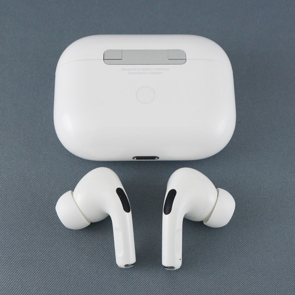 Apple AirPods Pro MagSafe充電ケース付 USED美品 第一世代 ワイヤレス
