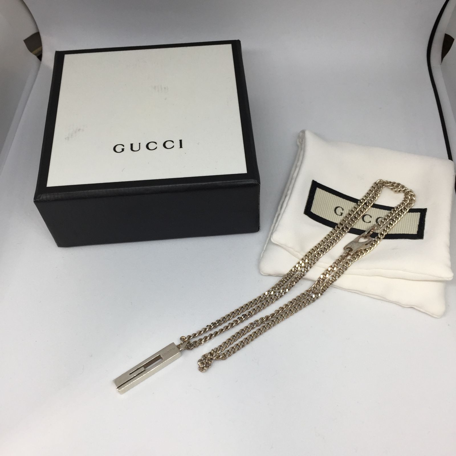 グッチ　シルバーネックレス GUCCI グッチ ネックレス メンズ レディース シンプル