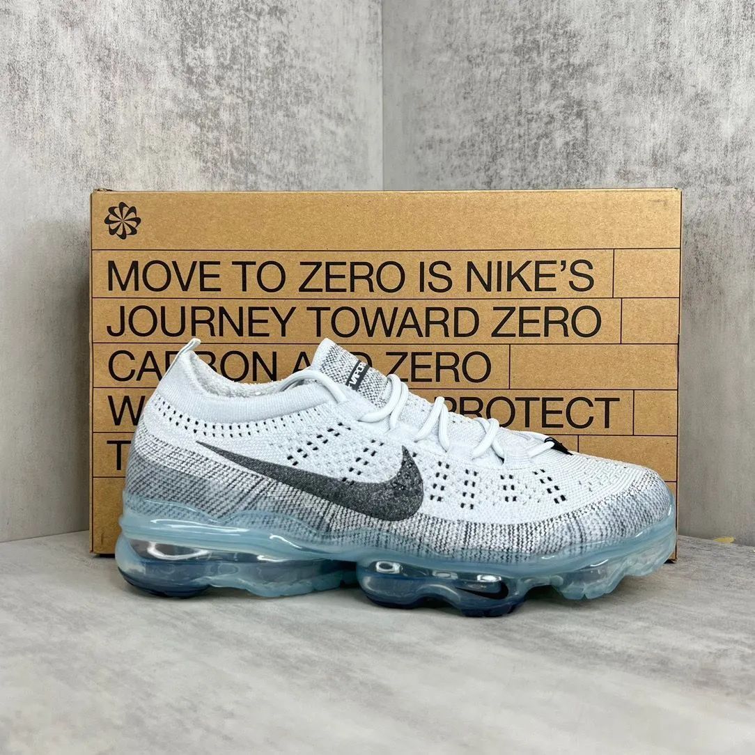 新品 未使用 Nike Air VaporMax Flyknit 