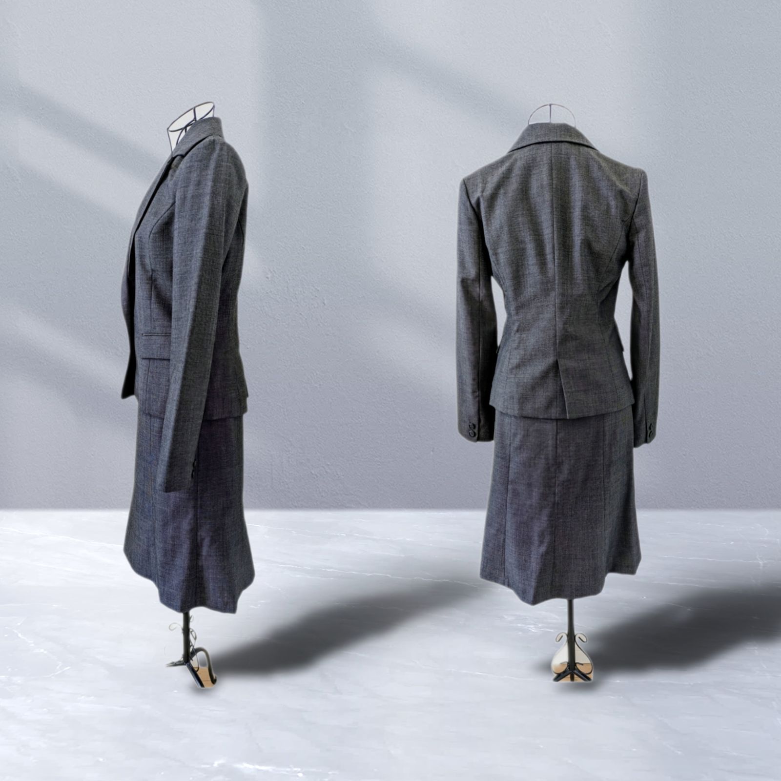 美品 ナチュラルビューティーベーシック　スーツ　セットアップ グレー M ナチュラルビューティーベーシック スーツ セットアップ グレー S