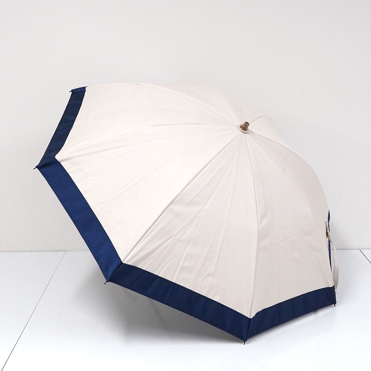 完全遮光折りたたみ日傘 untule アントゥーレ USED品 2way バイ