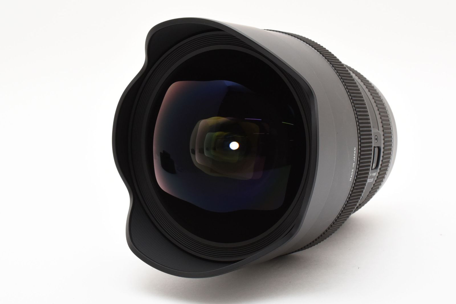 Lens