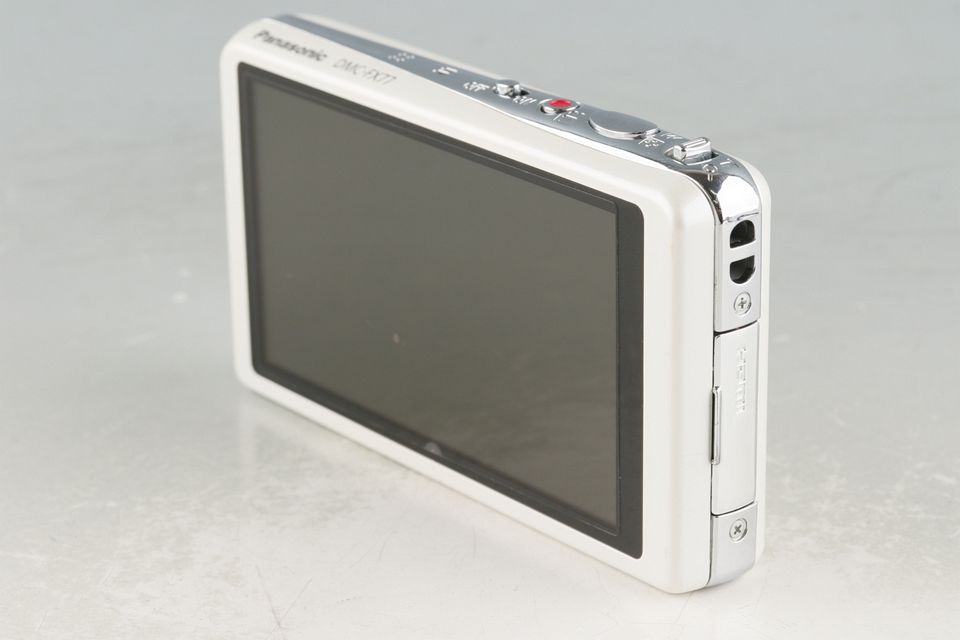 LUMIX DMC-FX77