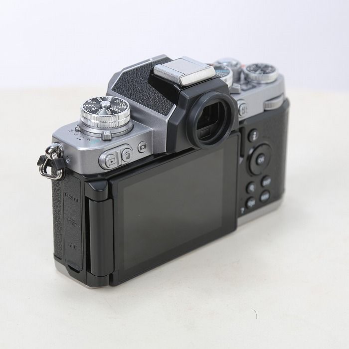 中古】(ニコン) Nikon Z FC ボデイ シルバー 中古】 【良品