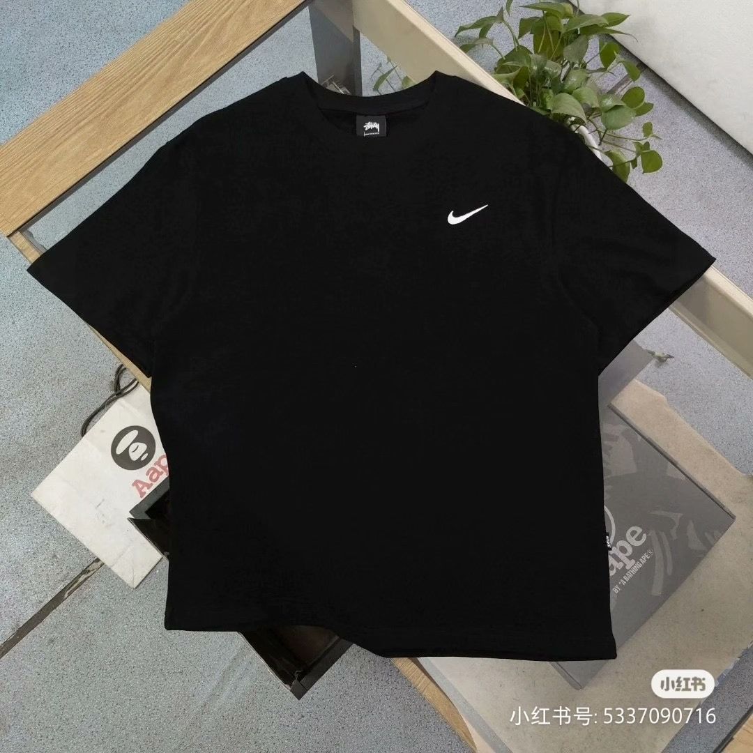 新品 特価値 Nike x stussy ステューシー ダイス Tシャツ ブラック　男女兼用