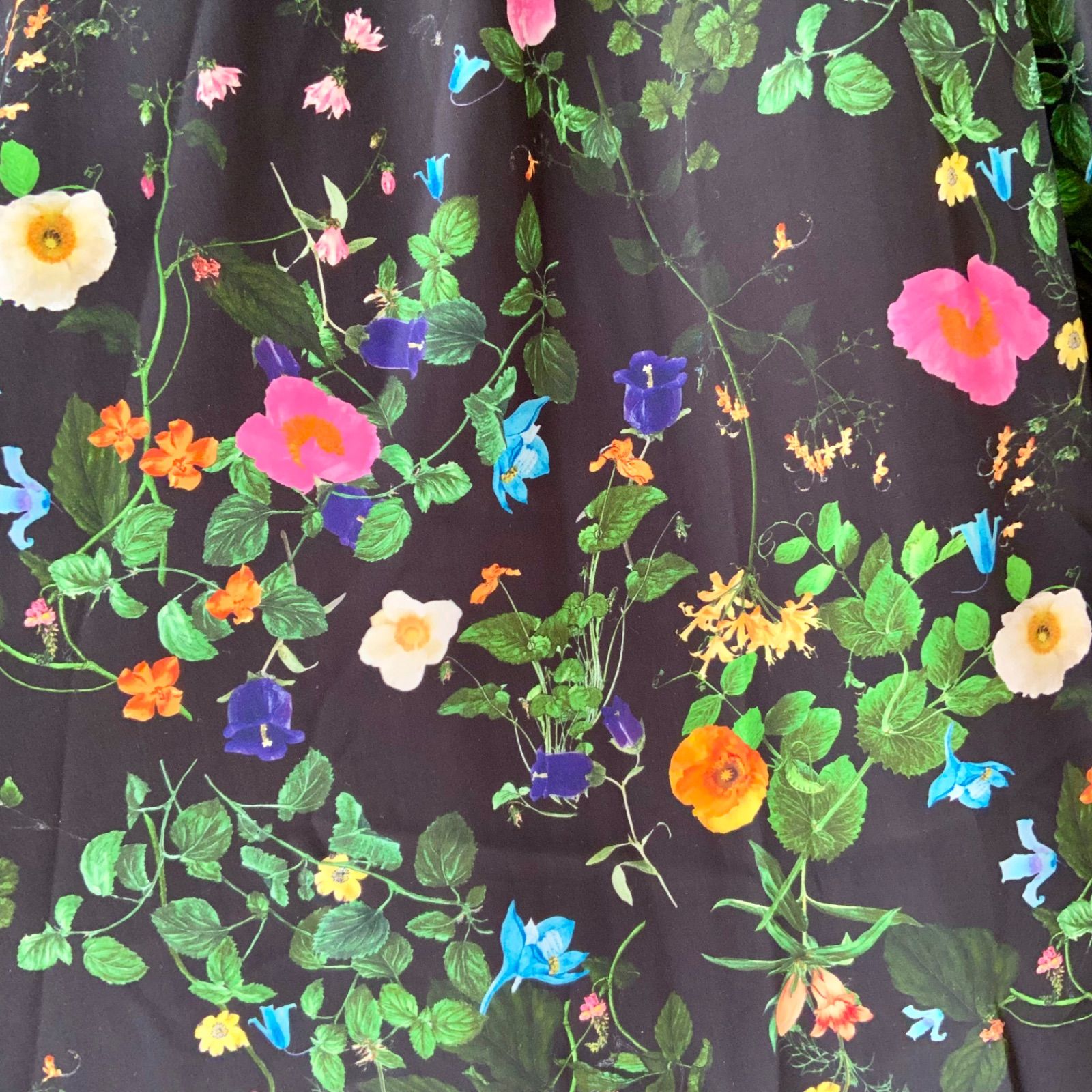 新品NOISE MAKER ノイズメーカー フラワー　ロングスカート　花柄 NOISE MAKER（ノイズメーカー）の「Botanical flower long skirt