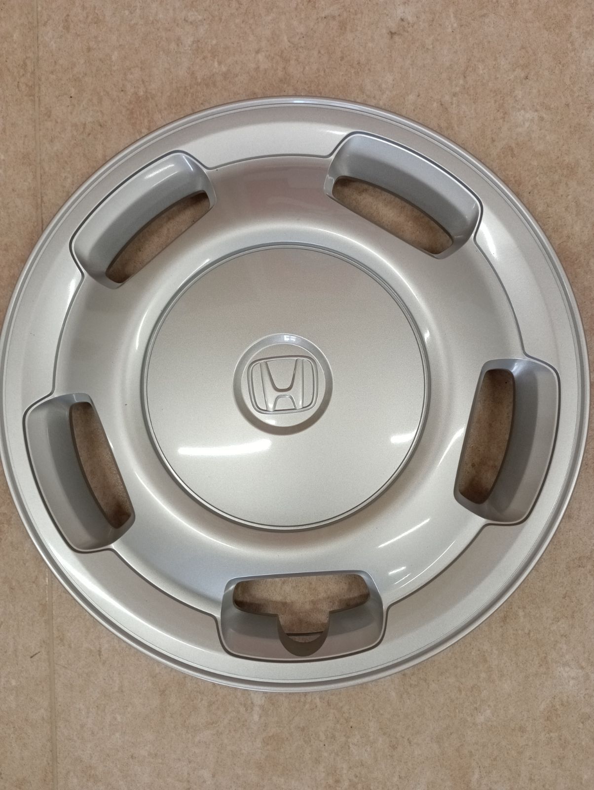 A14-11 ホンダ純正ホイールキャップ 品番4473A-TKR-N000 4枚セット 