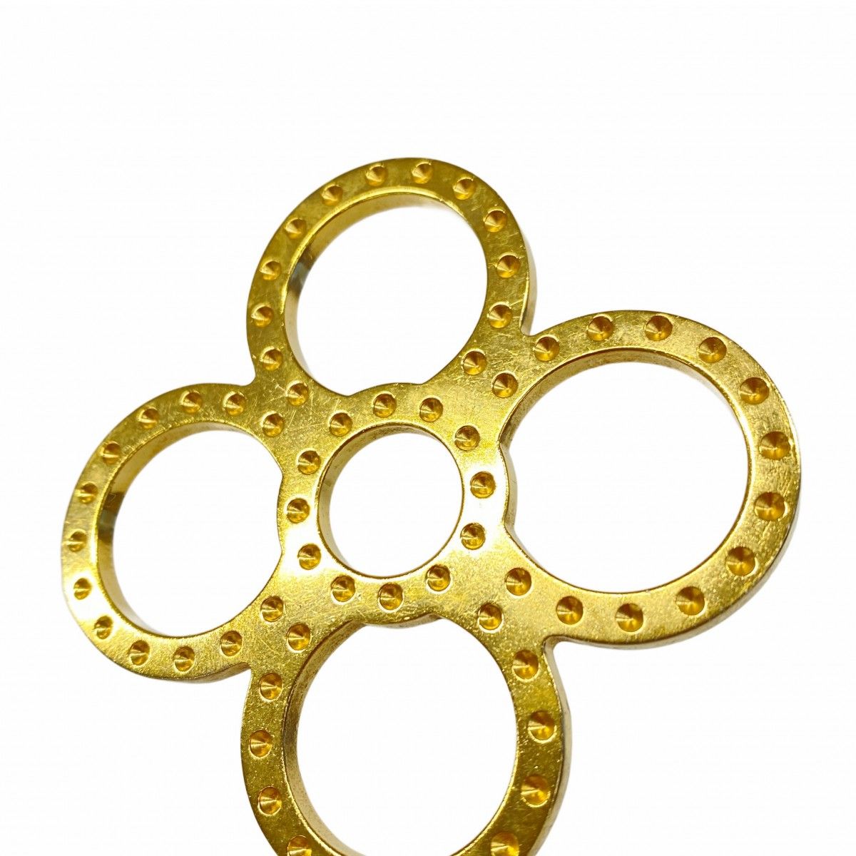 LOUIS VUITTON ビジューサック・タパージュ チャームキーリング ルイ