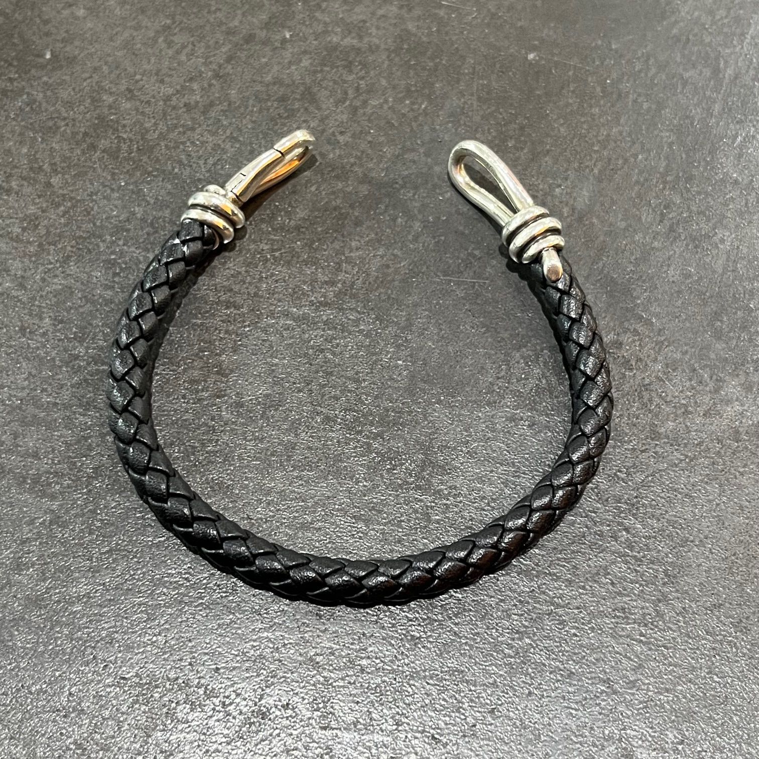 Tiffany & Co. ノットレザー 編み込み ブレスレット シルバー925 
