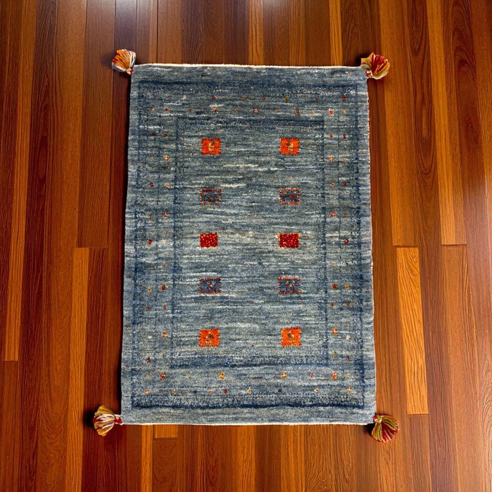ギャッベ イラン産 手織りカーペット ルリバフ ロリ族 ルリ族 65×95cm インテリアラグ 草木染め ロリバフト ルリバフ 玄関サイズ チェリーベアギャッベ チェリーベアギャッベ60×90