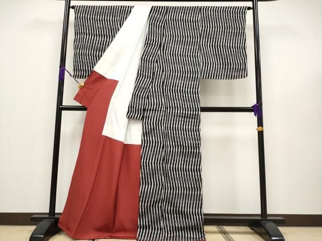 平和屋本店□極上 お召 よろけ縞 黒地 逸品 未使用 CYAA2030s5 平和屋本店