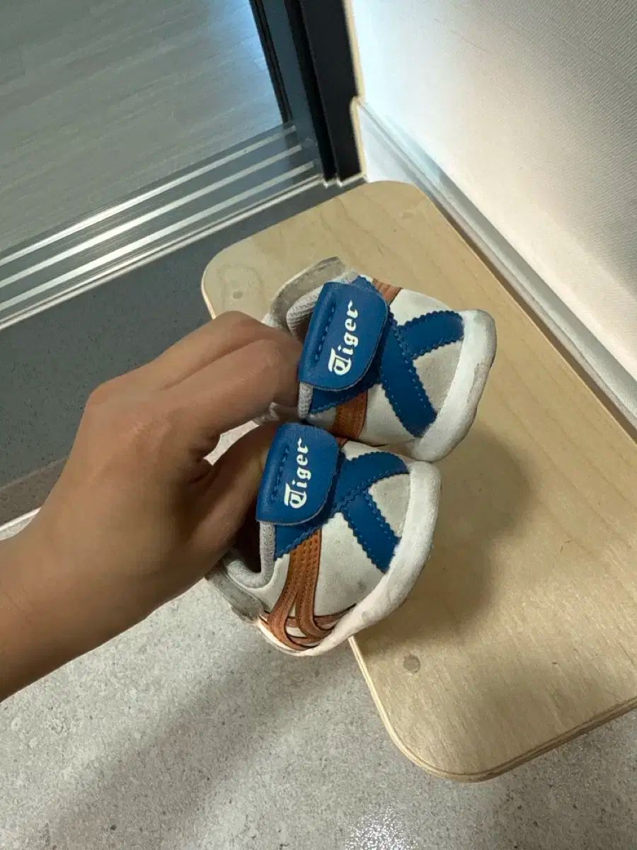 130