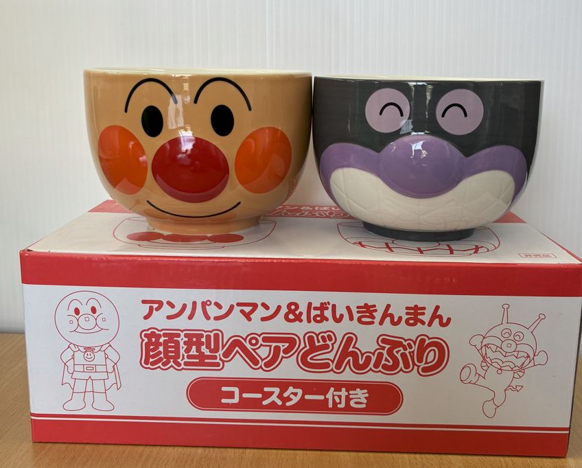 アンパンマン　顔型ペアどんぶり ☆アンパンマン＆ばいきんまん 顔型ペアどんぶり - メルカリ