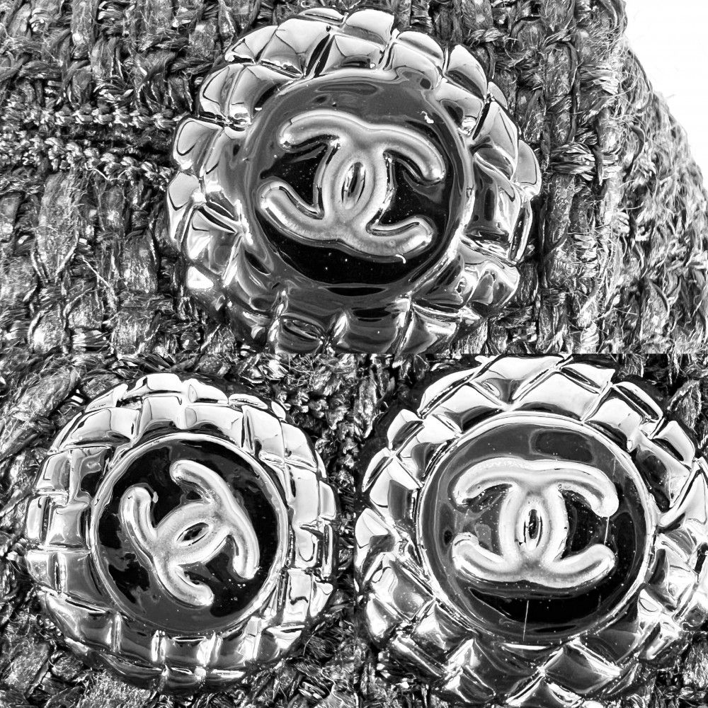 CHANEL シャネル テーラードジャケット ビッグボタン ブラック サイズ40 シャネル テーラードジャケット レディース ツイード ココボタン