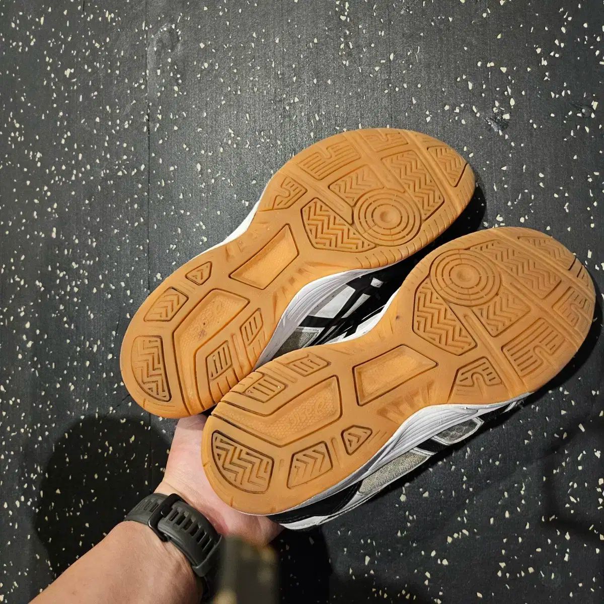 アシックス 卓球シューズ スニーカー グレー ブラック リーブレ cf 265 体大受験