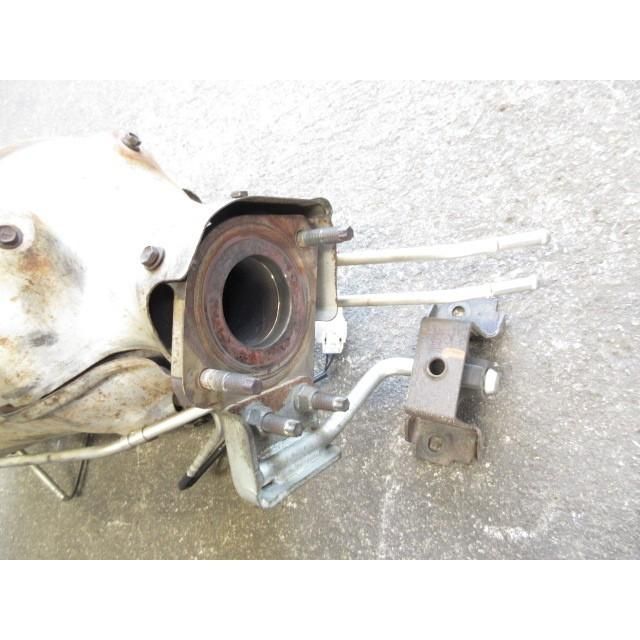 26年 NV350キャラバン LDF-VW2E26 2 触媒 B0800-3XV0A 203763 4759