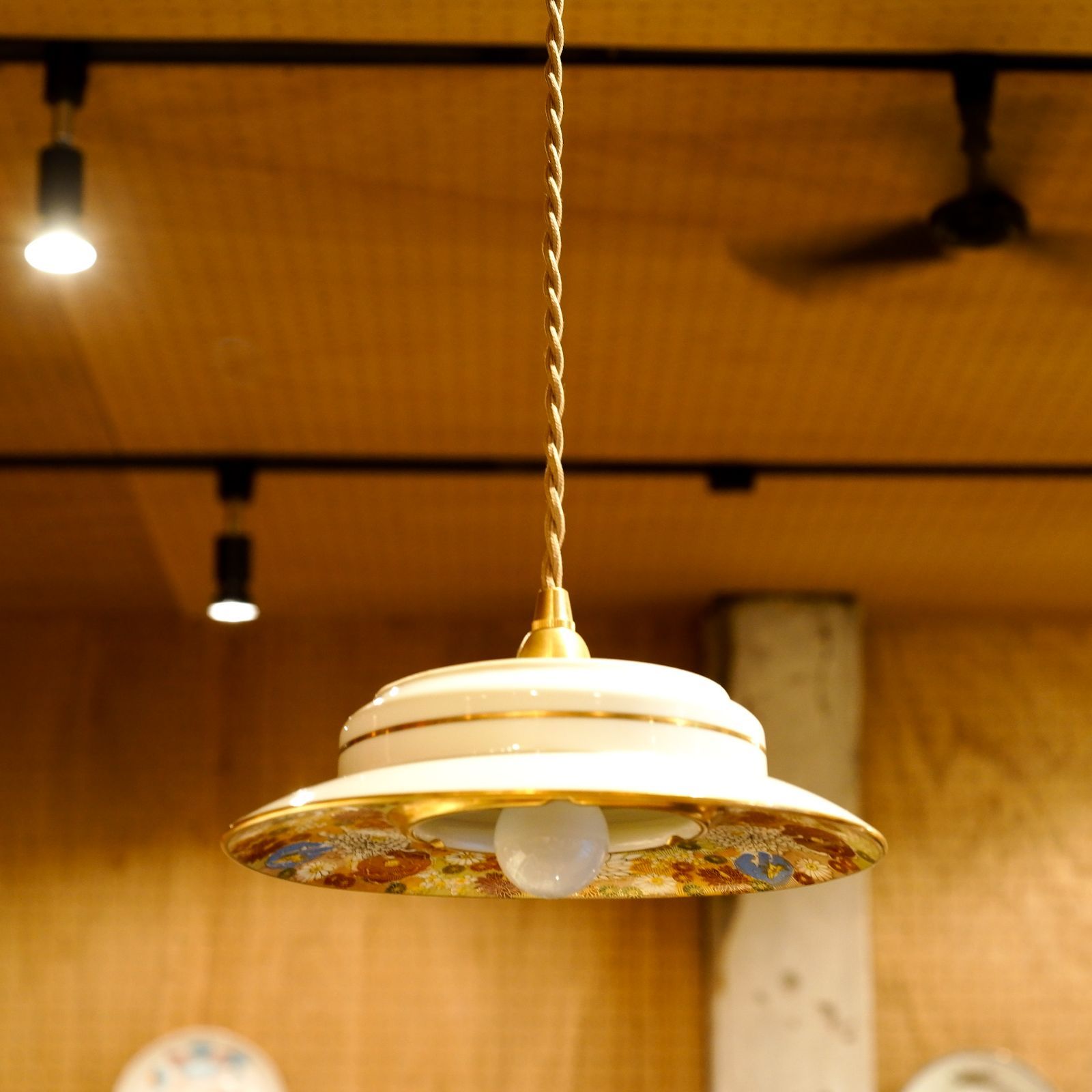 九谷焼　① 高級ライト　kutani pottly light Choice Vintage Hexagon Kutani Porcelain Sake Bottle Jar Vase