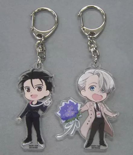 勝生勇利　ヴィクトル・ニキフォロフ　アクリルキーホルダー　　夢王国 中古】キーホルダー・マスコット(キャラクター) 勝生勇利＆ヴィクトル