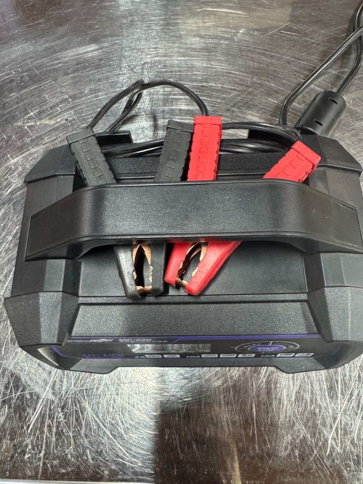 メルテック パルス充電器 MPー230 　25アンペア最上級モデル MP-230 セレクト式自動パルス充電器 25A 1個 Meltec(大自工業) 【通販