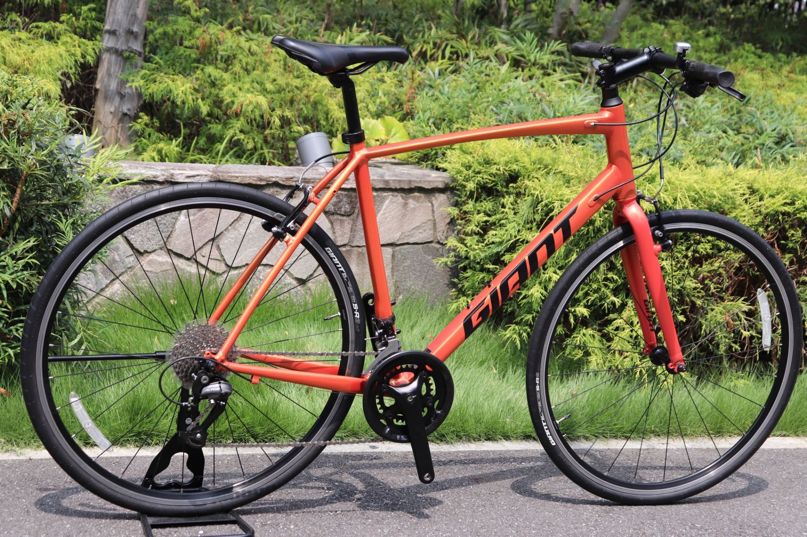 GIANT 「ジャイアント」 ESCAPE RX2 2012年モデル クロスバイク