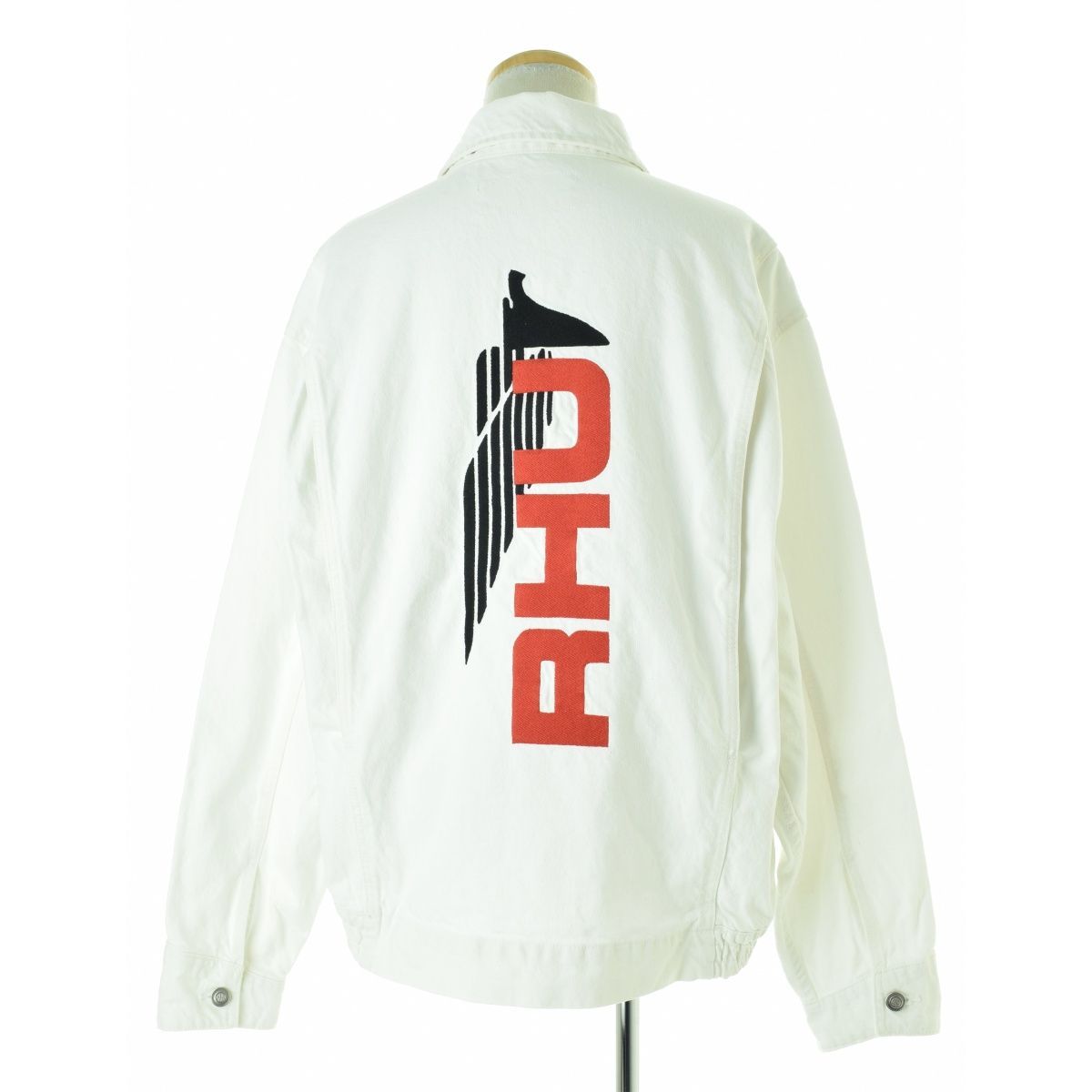 ZARA×RHUIGI】バックロゴ ホワイトデニムジャケット - メルカリ
