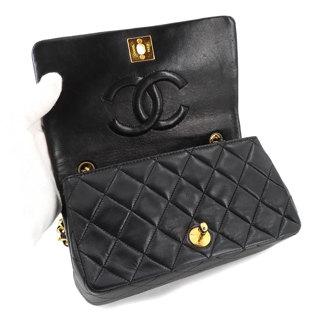 シャネル CHANEL ミニマトラッセ シャネル】シャネルのミニマトラッセとは？ 人気の理由やおすすめ