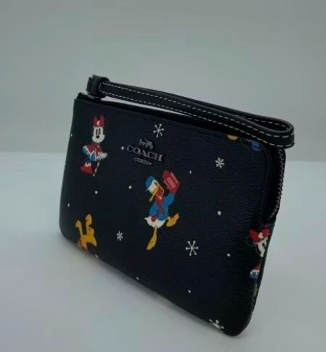 コラボ セカンドバッグ
