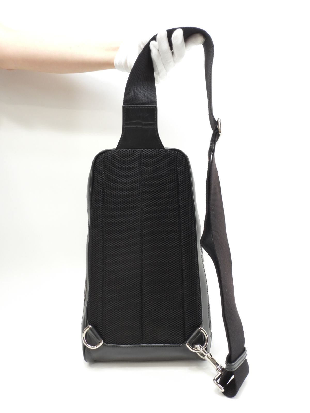 s*a様 GUCCI ブラック カシミヤ セーター Lサイズ 788533_XKD42_4271_005_100_0000