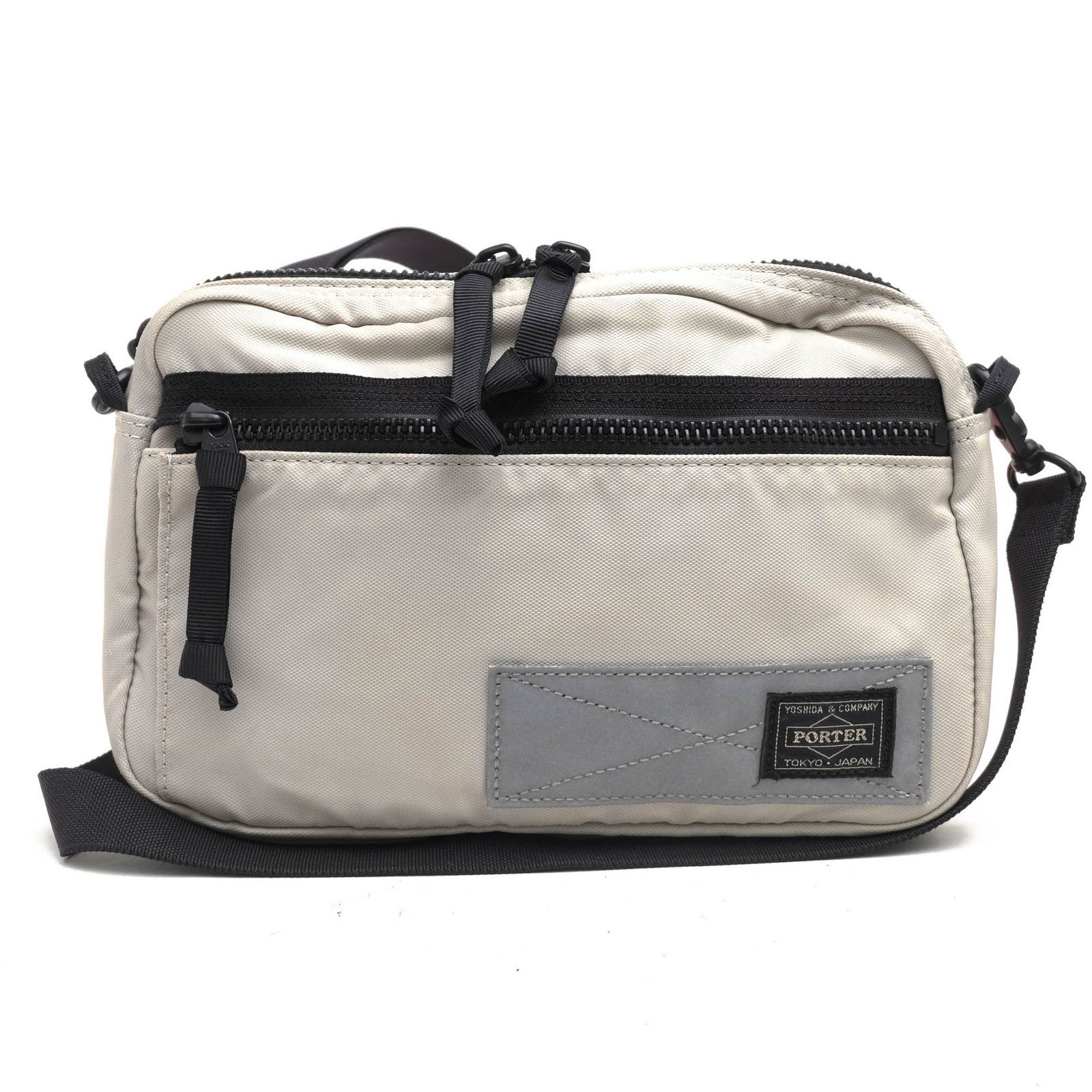 希少色 極美品《PORTER》タンカー ショルダーバッグ シルバーグレー