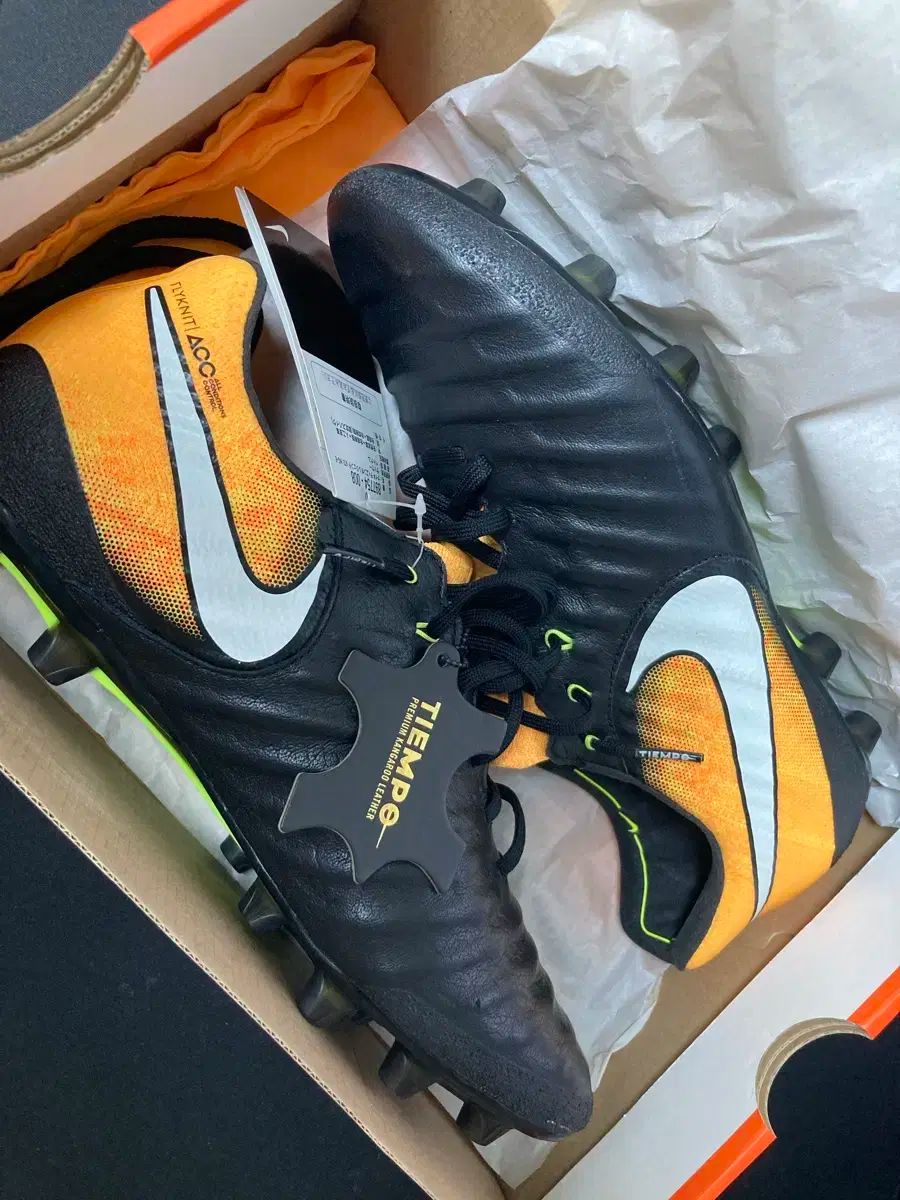 NIKE ナイキ ティエンポ レジェンド 7 HG