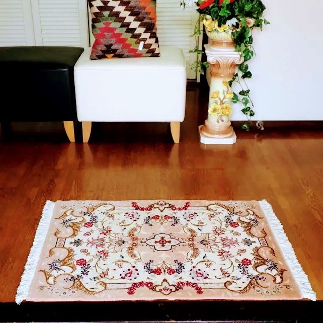 ペルシャ絨毯 タブリーズ産 玄関マット サイズ 61×90 cm